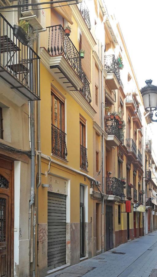 Authentic Charming Apartment/Wifi/Air Conditioning Valenza Esterno foto